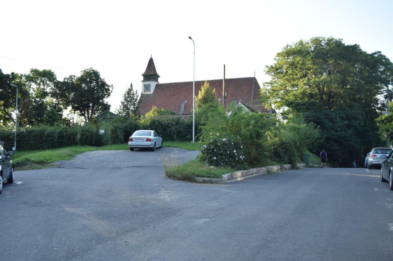 Central Appartment St'S Martin Church 布拉索夫 外观 照片